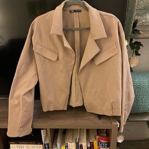 Cropped Zara jacket